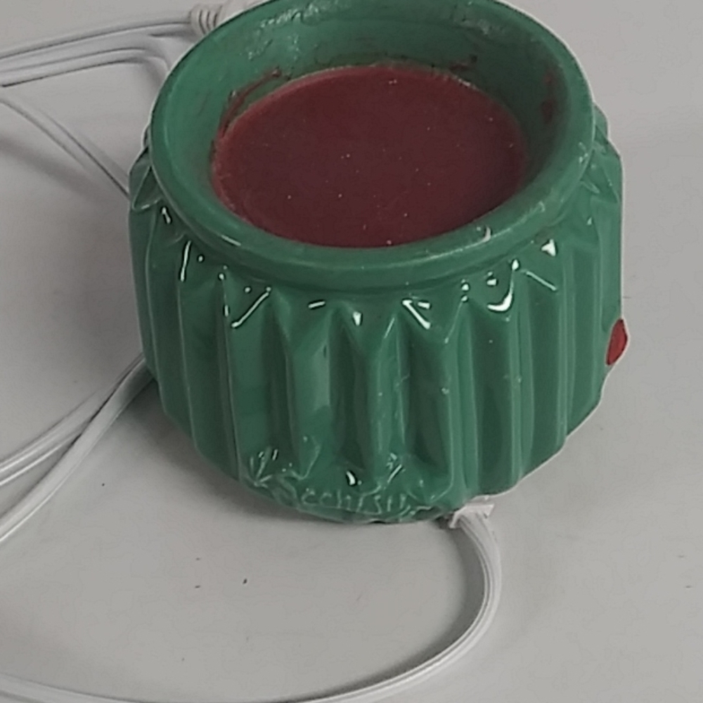 Scentsy warmer